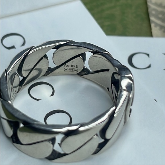 🔥⛓️ Gucci Interlocking G Ring - Picture 7 of 9